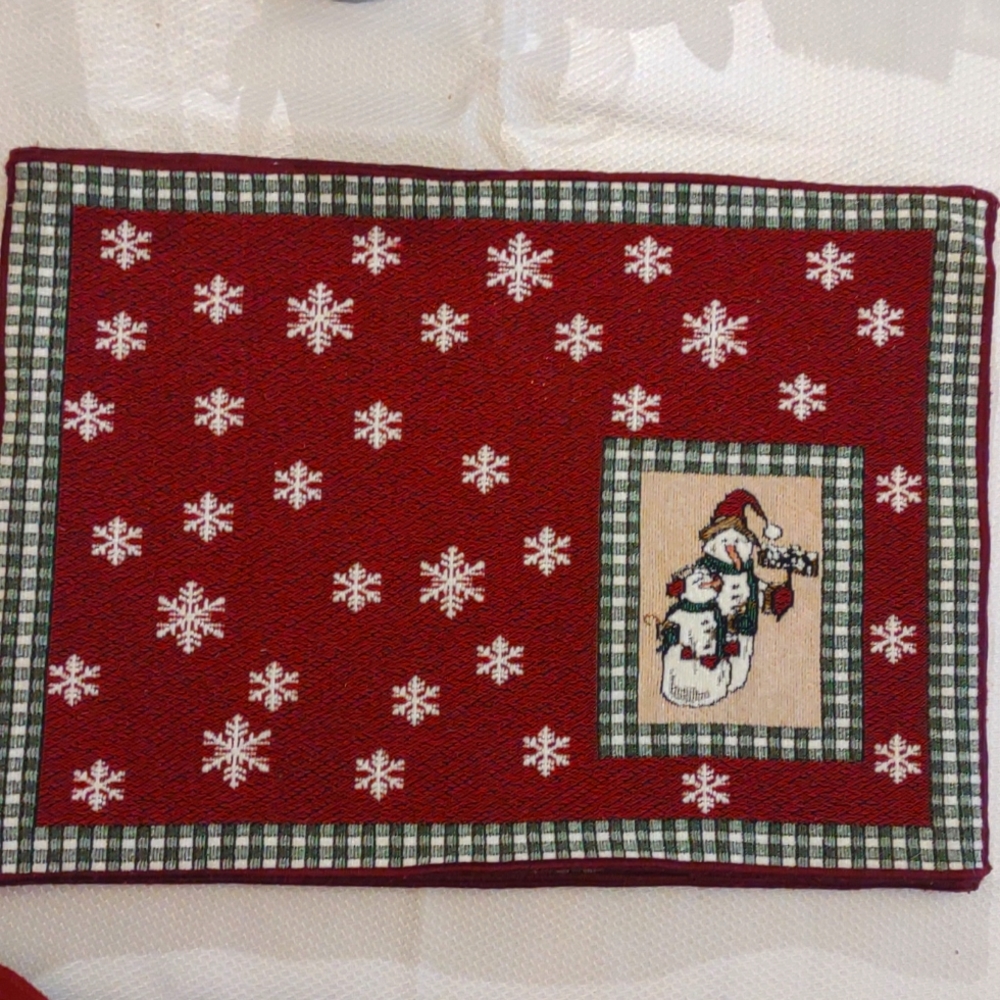 Set of 8, Winter/Christmas placemats